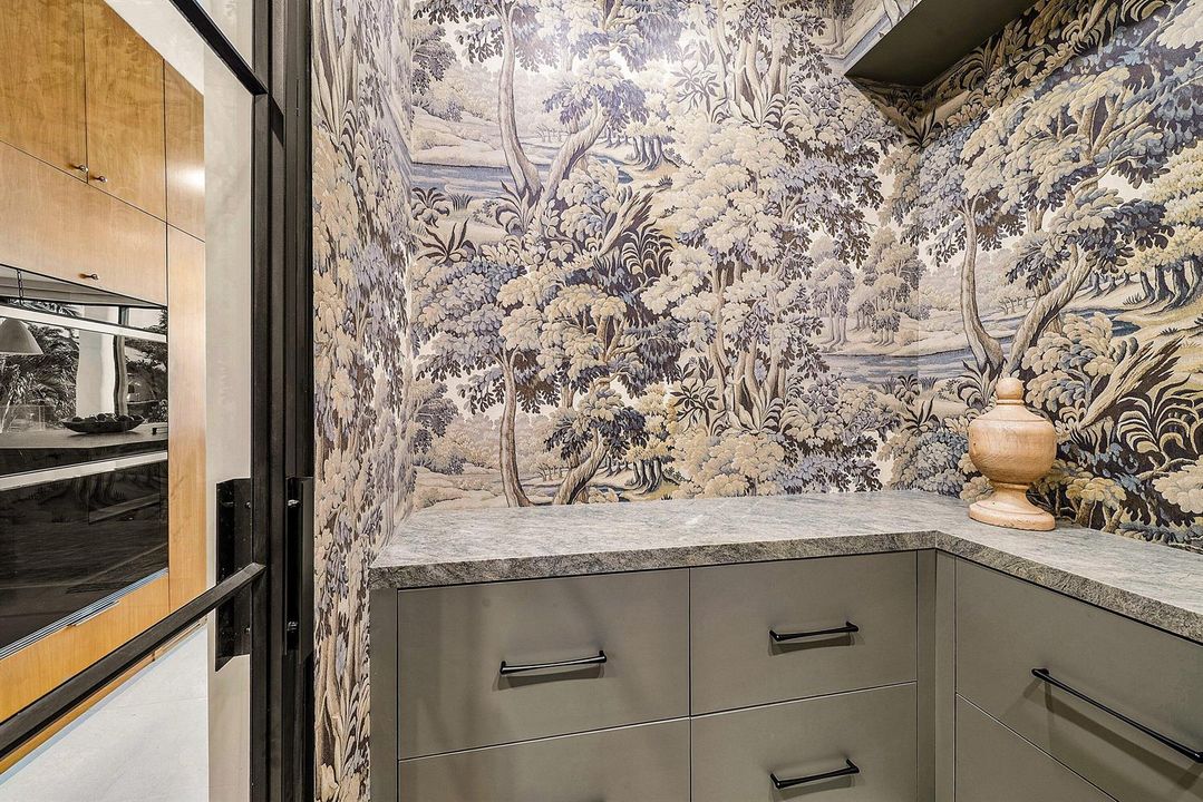 Kitchen Pantry