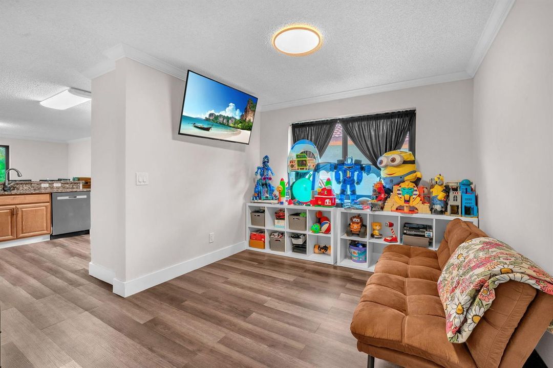 TV/Game Room