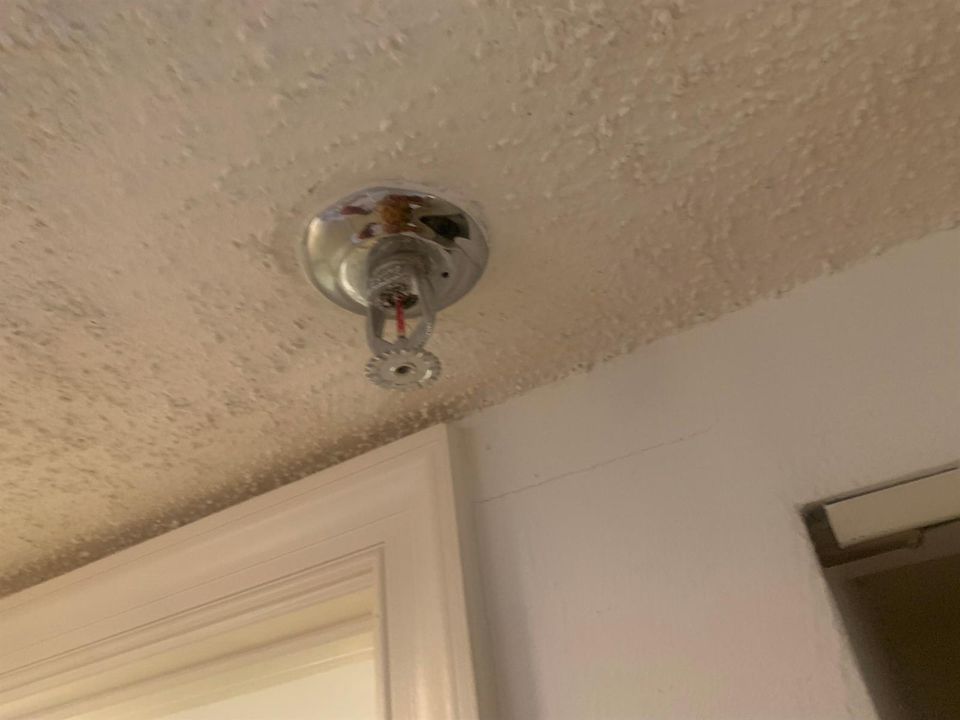 mcgoldrick_sprinkler in ceiling