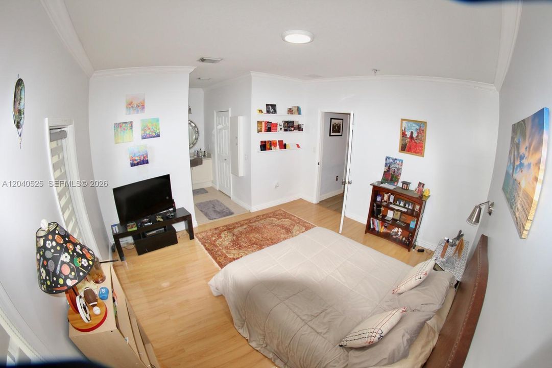 En Renta: $3,300 (3 camas, 2 baños, 1510 Pies cuadrados)