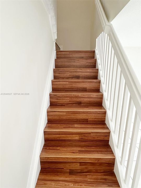 For Rent: $3,350 (3 beds, 2 baths, 1368 Square Feet)