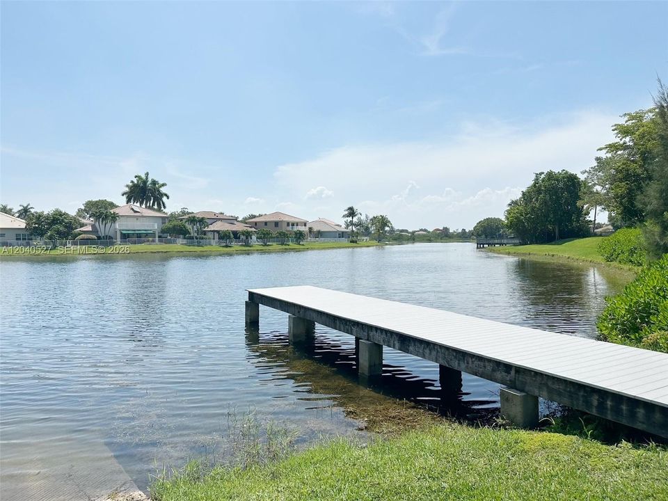 For Rent: $3,350 (3 beds, 2 baths, 1368 Square Feet)