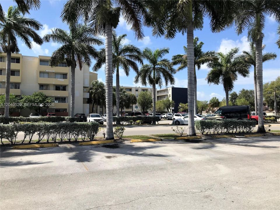 For Rent: $2,000 (2 beds, 2 baths, 0 Square Feet)