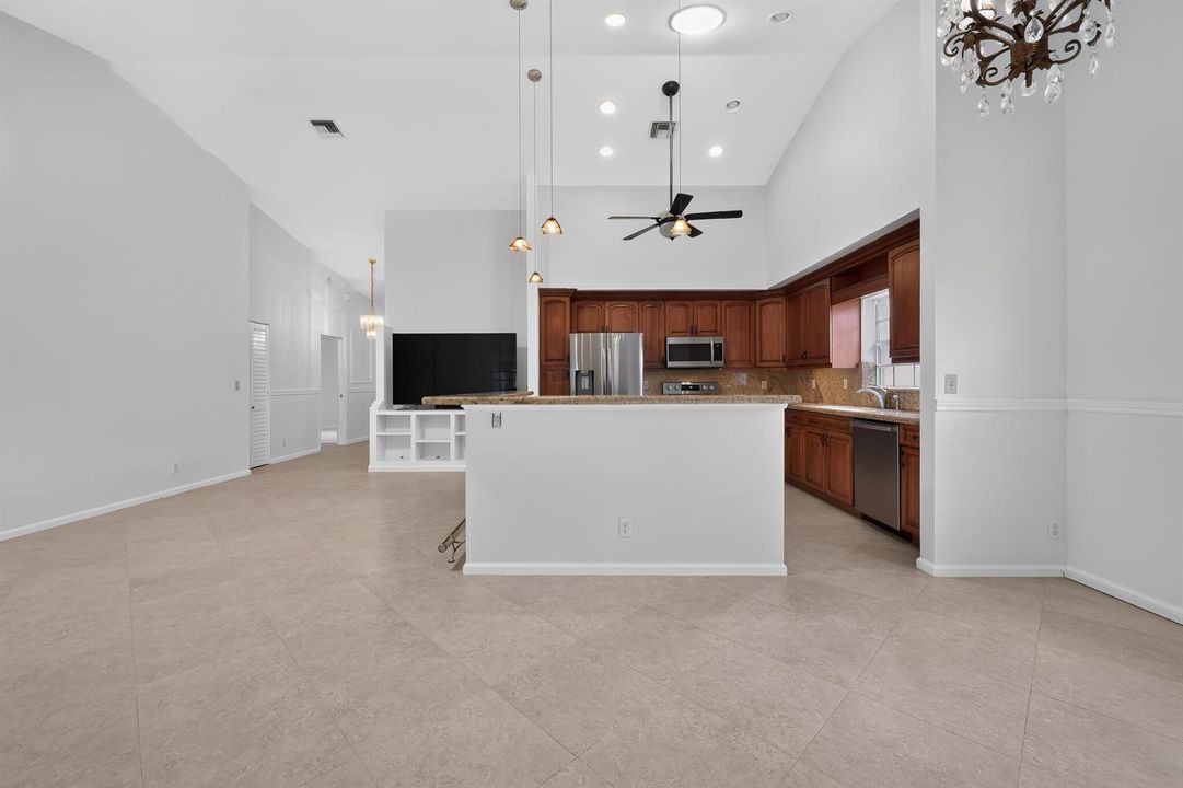 19_3882_Dafilee_Cir-Kitchen-0034
