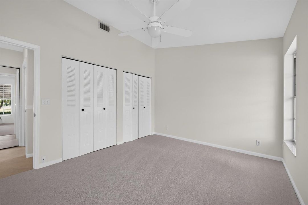 27_3882_Dafilee_Cir-Bedroom-0004