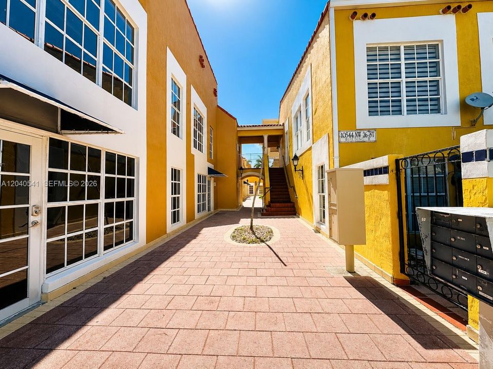 For Rent: $1,800 (0 beds, 0 baths, 0 Square Feet)