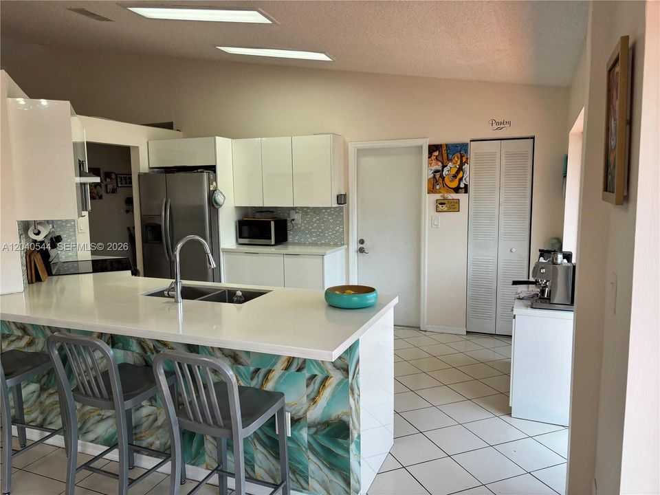 For Sale: $629,000 (3 beds, 2 baths, 1448 Square Feet)