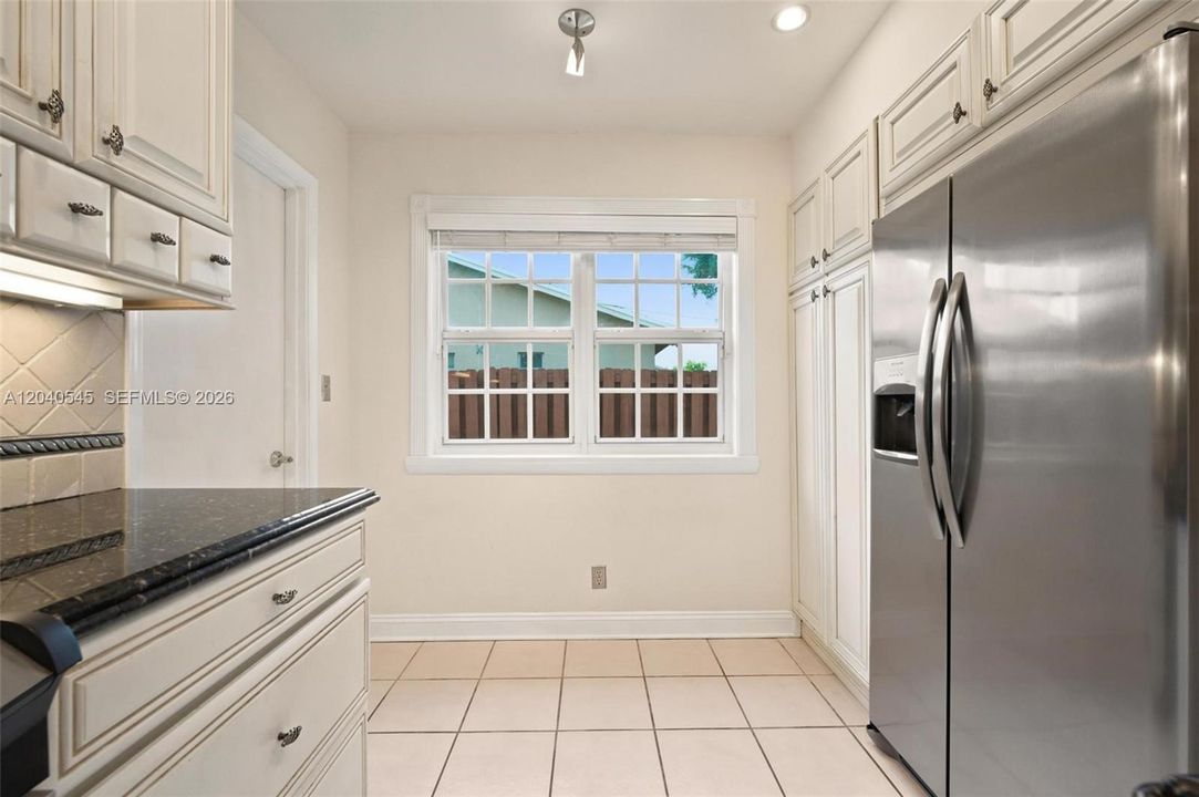 En Venta: $459,000 (2 camas, 2 baños, 1197 Pies cuadrados)