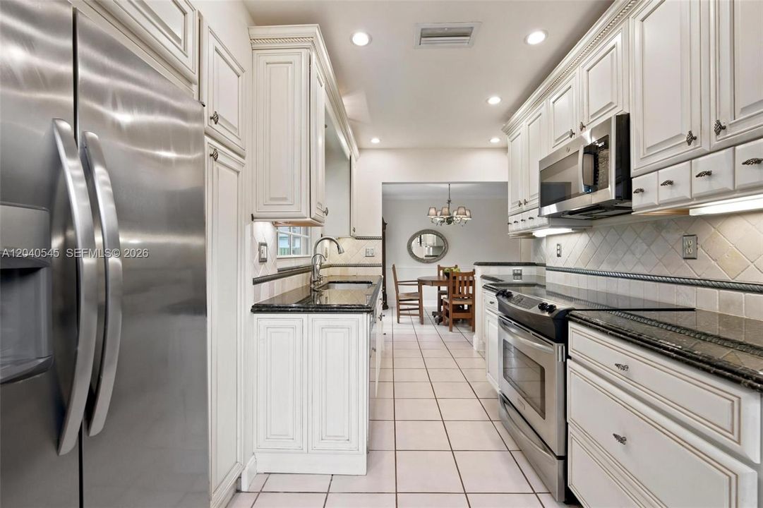 En Venta: $459,000 (2 camas, 2 baños, 1197 Pies cuadrados)