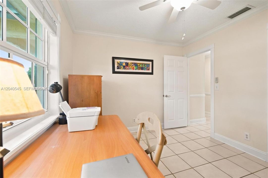 En Venta: $459,000 (2 camas, 2 baños, 1197 Pies cuadrados)