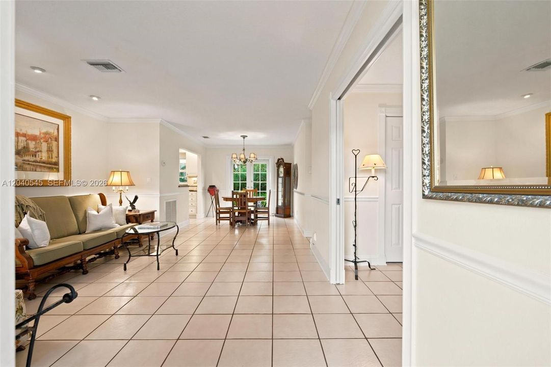 En Venta: $459,000 (2 camas, 2 baños, 1197 Pies cuadrados)