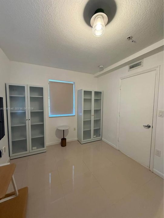 В аренду: $2,800 (3 спален, 2 ванн, 1182 Квадратных фут)