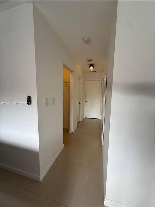 В аренду: $2,800 (3 спален, 2 ванн, 1182 Квадратных фут)