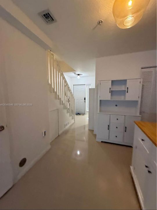 В аренду: $2,800 (3 спален, 2 ванн, 1182 Квадратных фут)