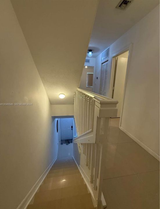 В аренду: $2,800 (3 спален, 2 ванн, 1182 Квадратных фут)