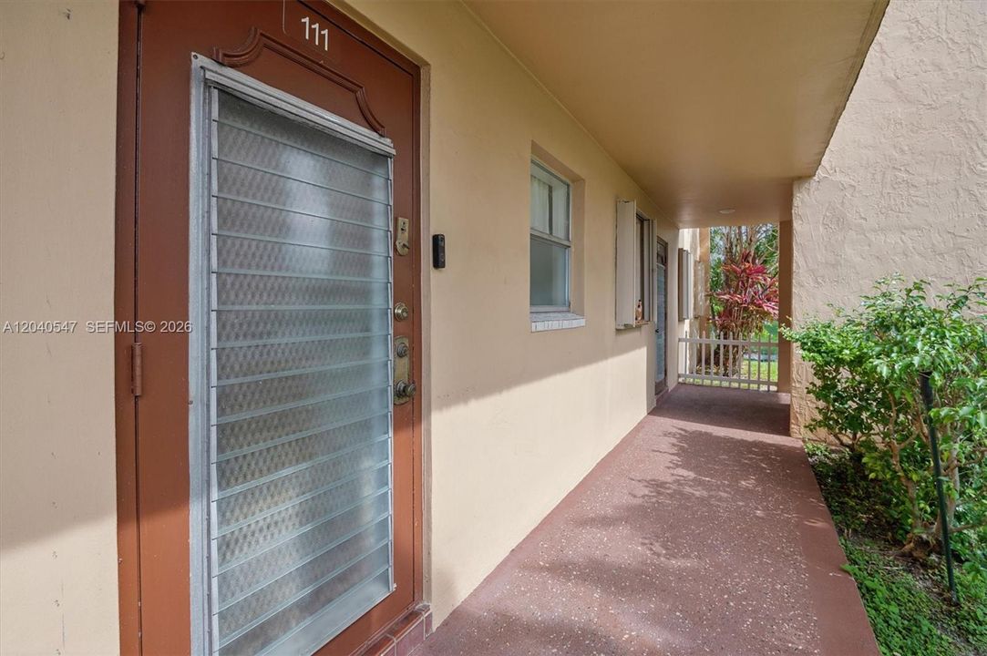 En Venta: $149,500 (2 camas, 2 baños, 850 Pies cuadrados)
