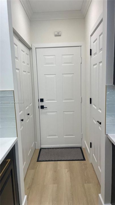 Hallway Laundry/Pantry/Garage