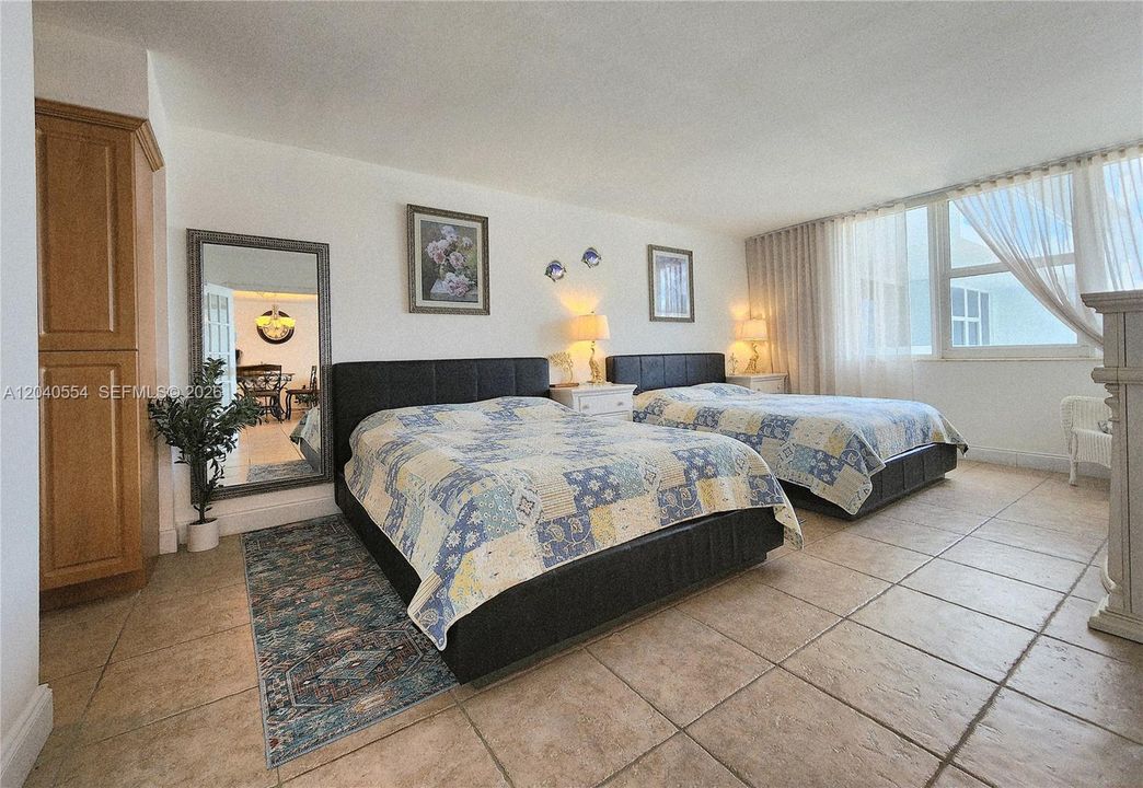 В аренду: $2,800 (1 спален, 1 ванн, 896 Квадратных фут)