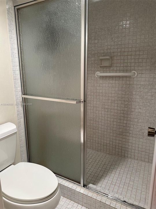 For Sale: $134,900 (2 beds, 2 baths, 980 Square Feet)
