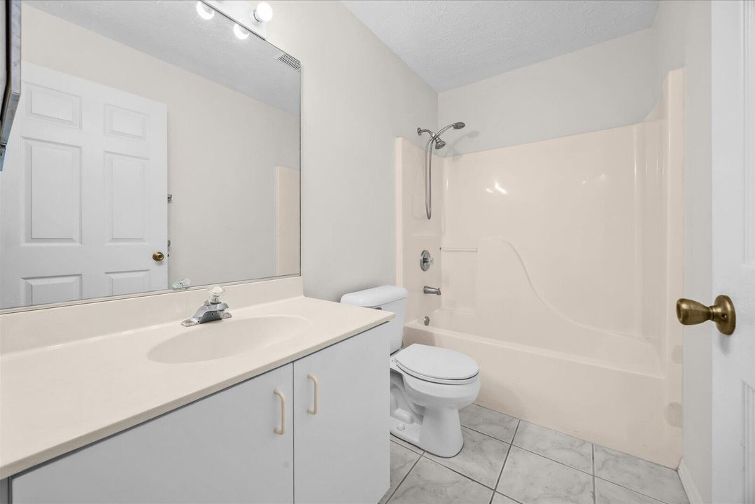 Fort Pierce, FL House – Bathroom 2
