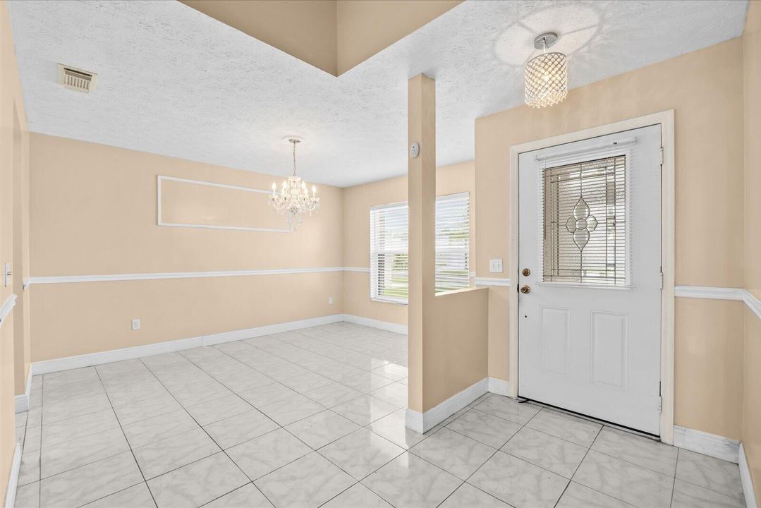 Fort Pierce, FL House – Living Area