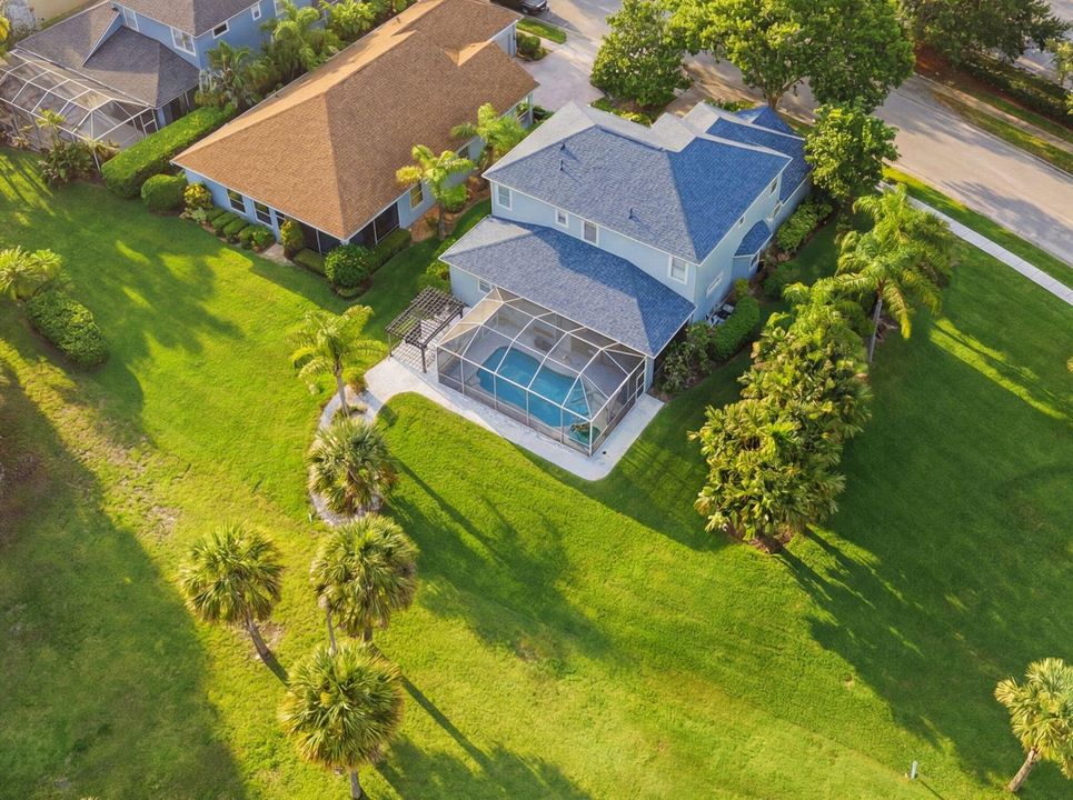15-web-or-mls-Drone_Pointe_West_005
