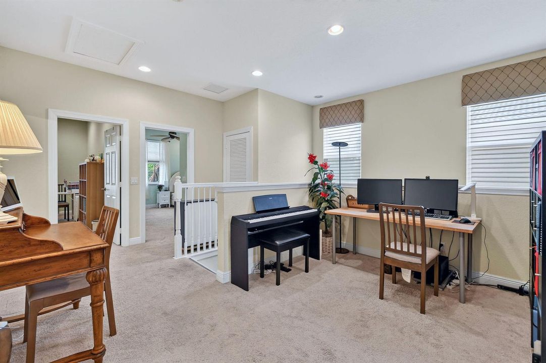 Upstairs Living Area