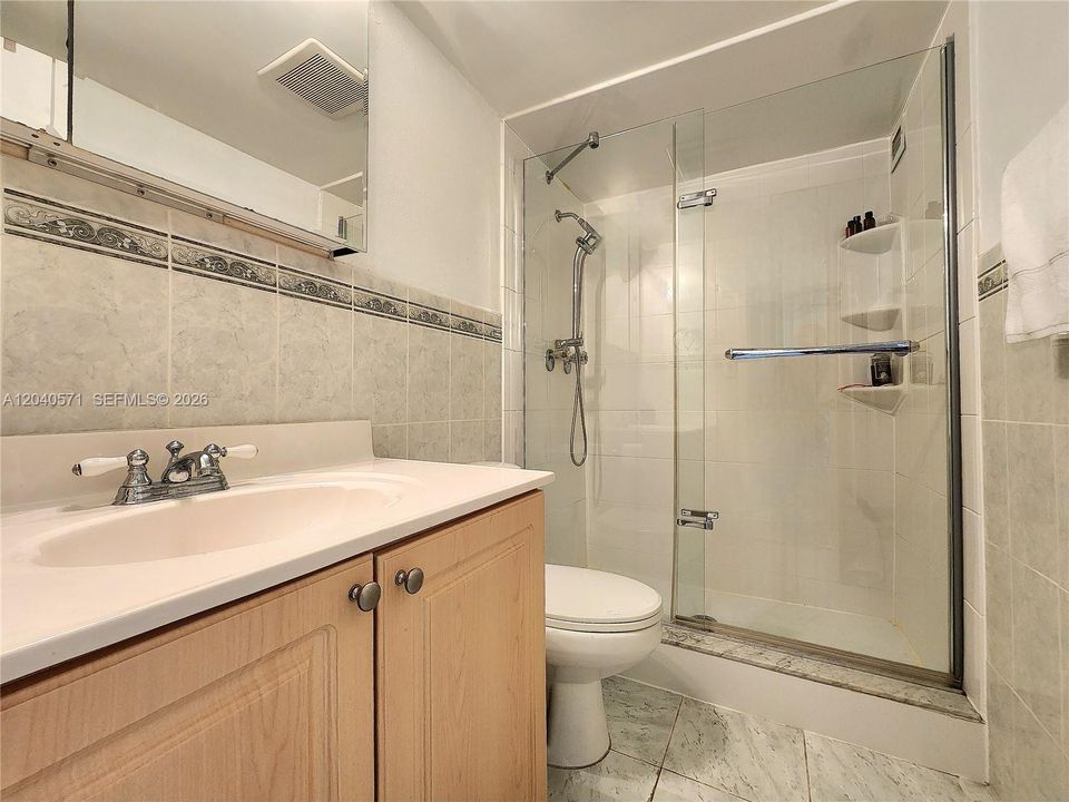 В аренду: $3,000 (2 спален, 2 ванн, 1248 Квадратных фут)