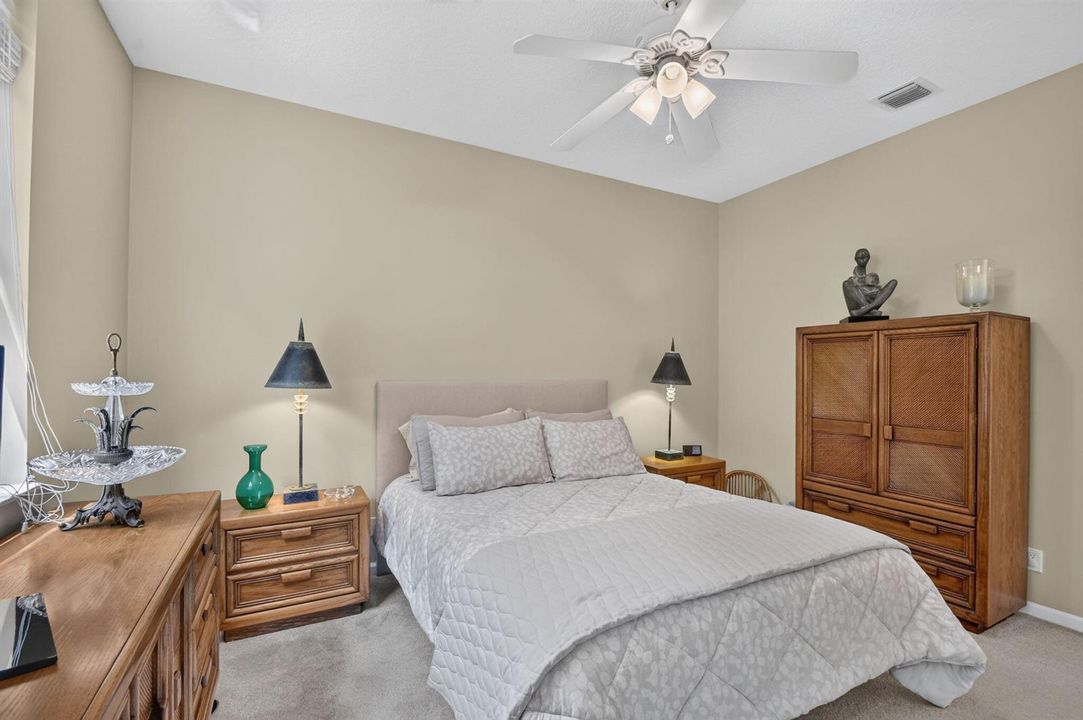 Bedroom 4c