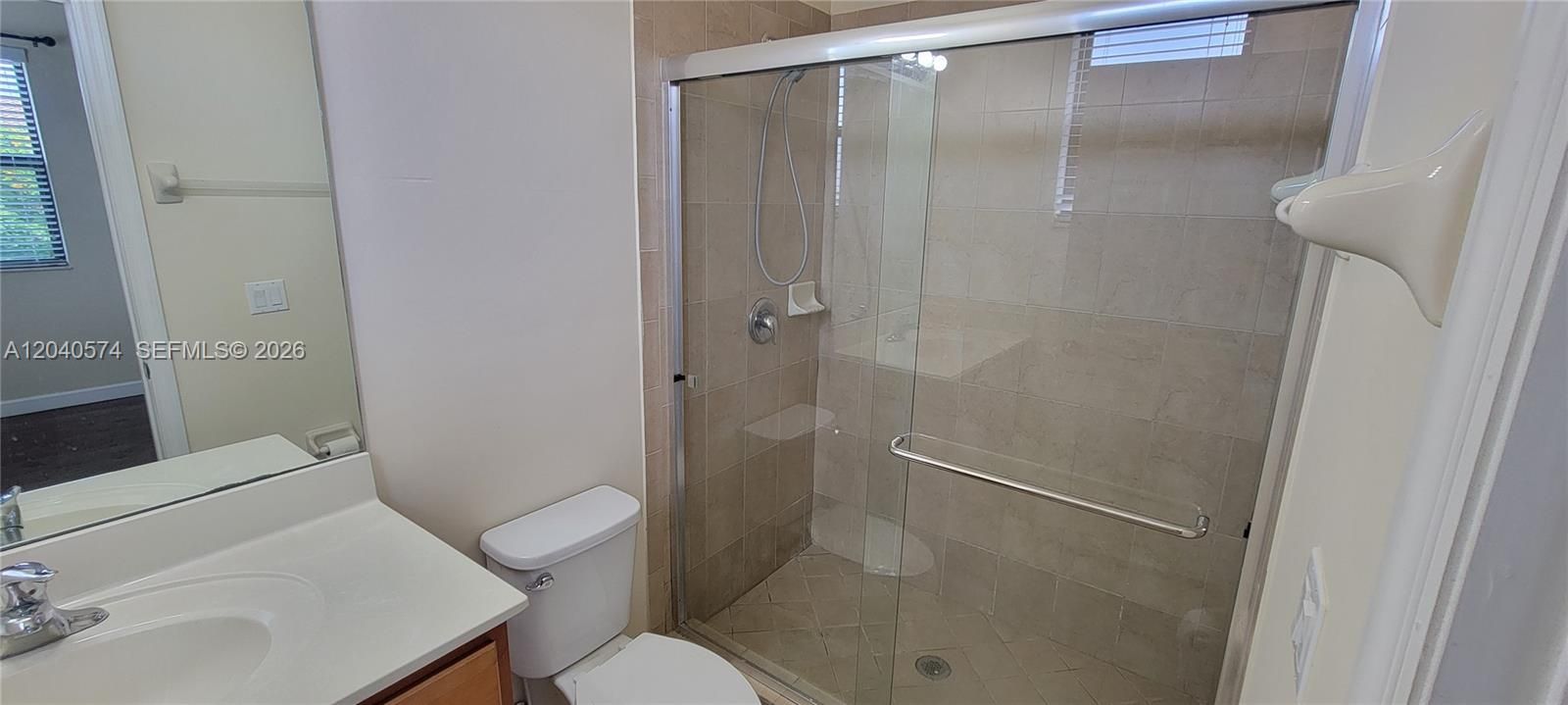 For Rent: $2,990 (3 beds, 2 baths, 1545 Square Feet)