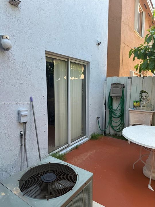 En Venta: $470,000 (4 camas, 3 baños, 0 Pies cuadrados)