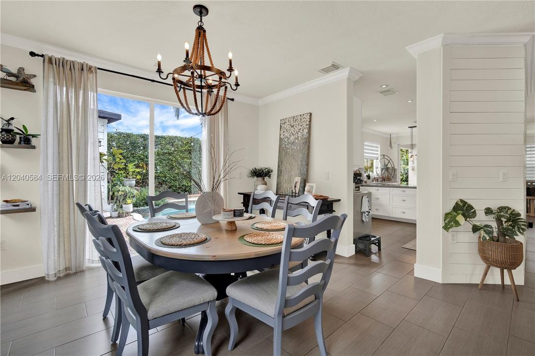 For Rent: $4,750 (5 beds, 4 baths, 2959 Square Feet)
