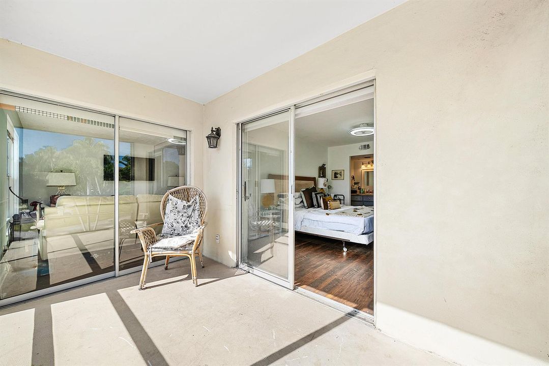 021-5540TamberlaneCircle-221-PalmBeachGa