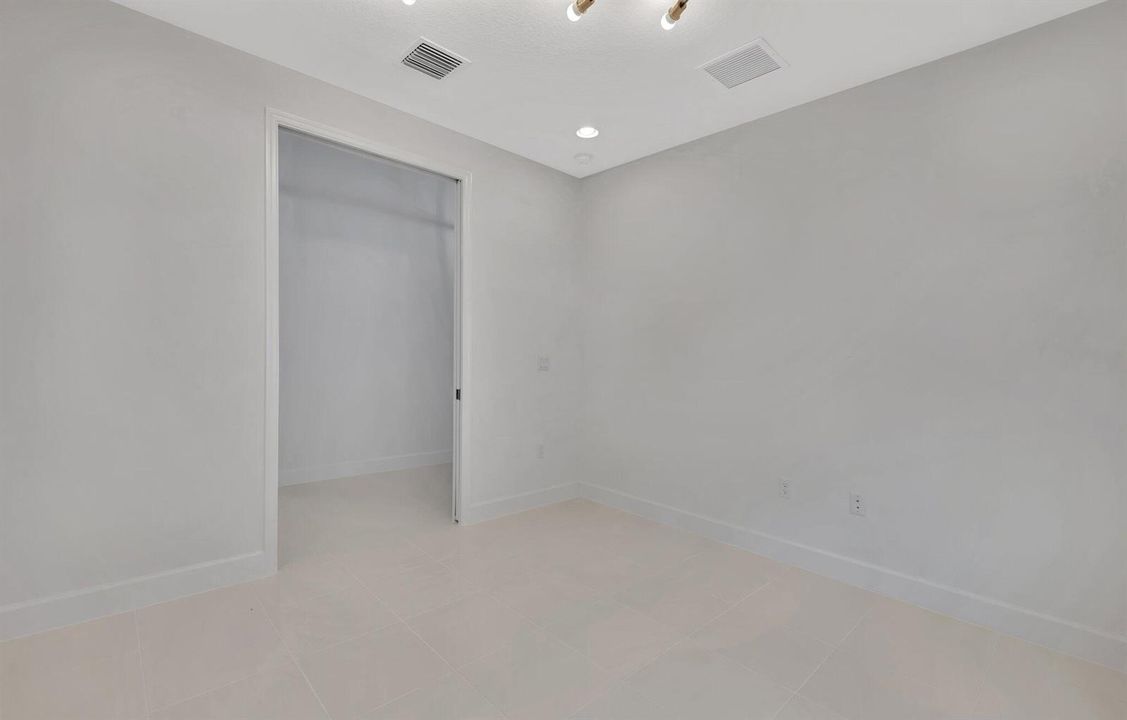 26-web-or-mls-632A5593