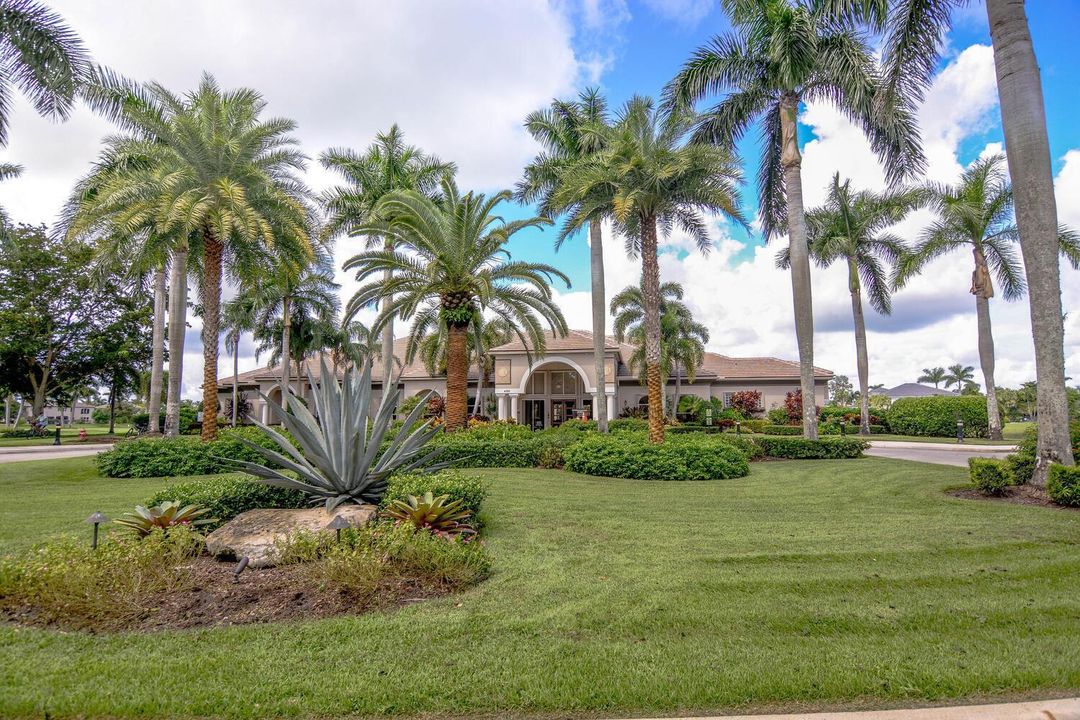 4676 Manderly Dr Wellington FL-large-049