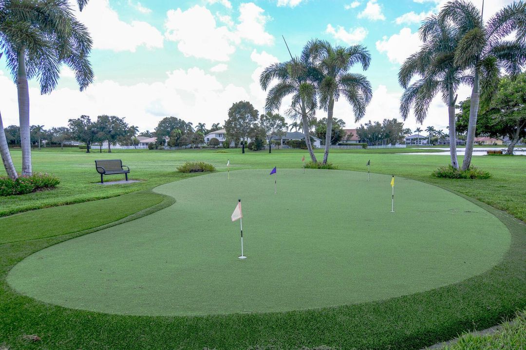 4676 Manderly Dr Wellington FL-large-056