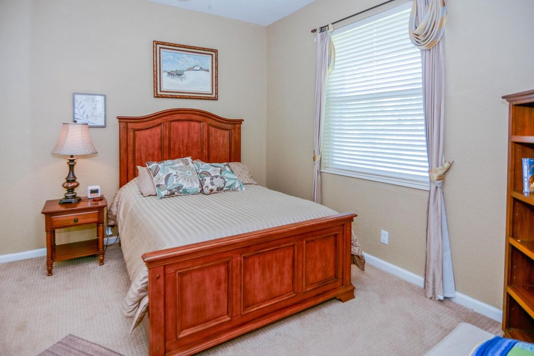 4676 Manderly Dr Wellington FL-large-030