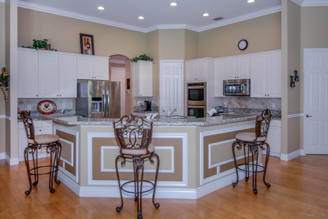 4676 Manderly Dr Wellington FL-large-010