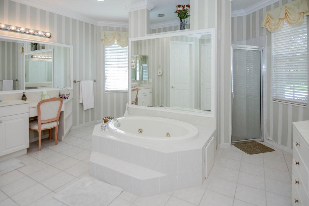 4676 Manderly Dr Wellington FL-large-021