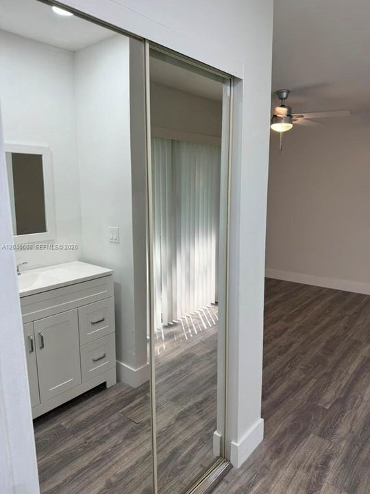 For Rent: $3,100 (3 beds, 3 baths, 1318 Square Feet)
