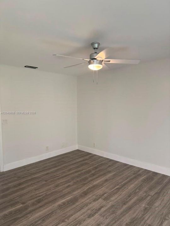 For Rent: $3,100 (3 beds, 3 baths, 1318 Square Feet)