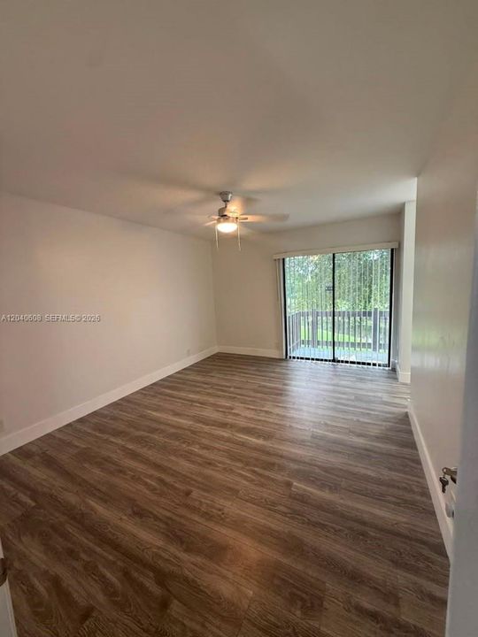 For Rent: $3,100 (3 beds, 3 baths, 1318 Square Feet)