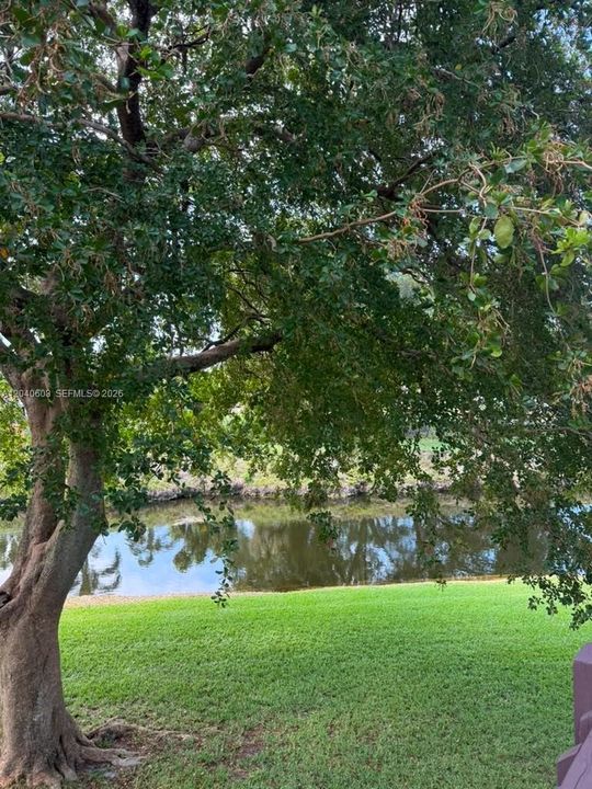 For Rent: $3,100 (3 beds, 3 baths, 1318 Square Feet)