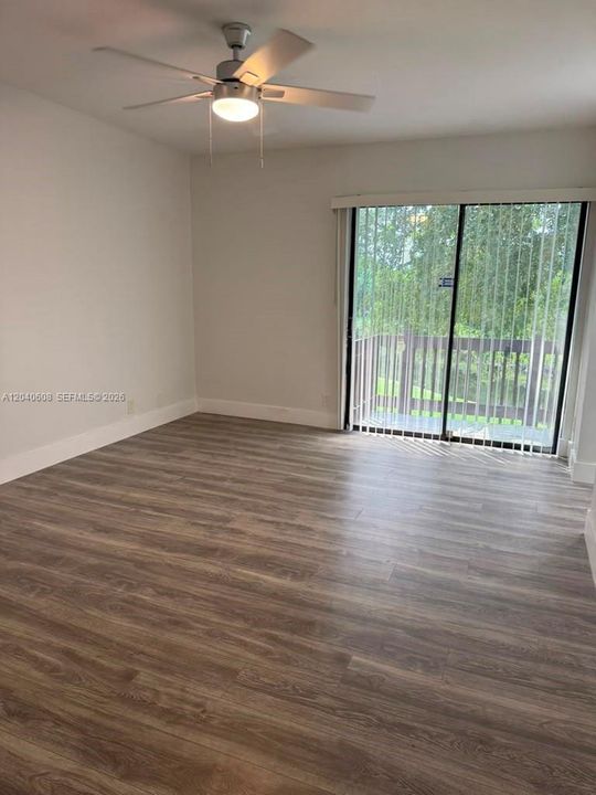 For Rent: $3,100 (3 beds, 3 baths, 1318 Square Feet)