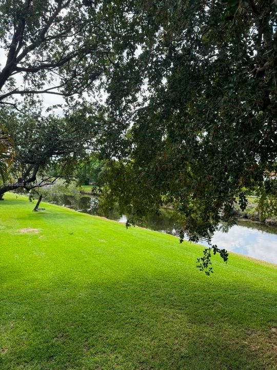 For Rent: $3,100 (3 beds, 3 baths, 1318 Square Feet)