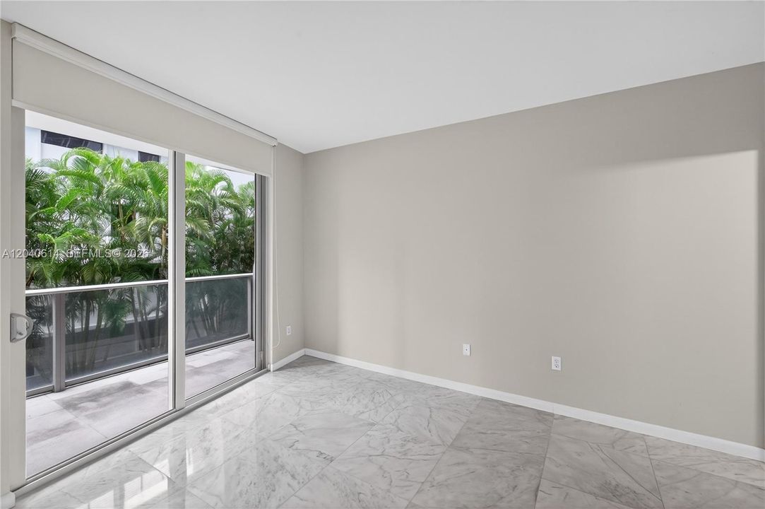 For Rent: $5,200 (3 beds, 2 baths, 1273 Square Feet)