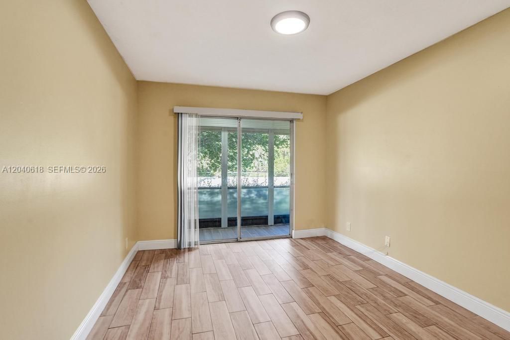 For Rent: $2,100 (2 beds, 2 baths, 1085 Square Feet)