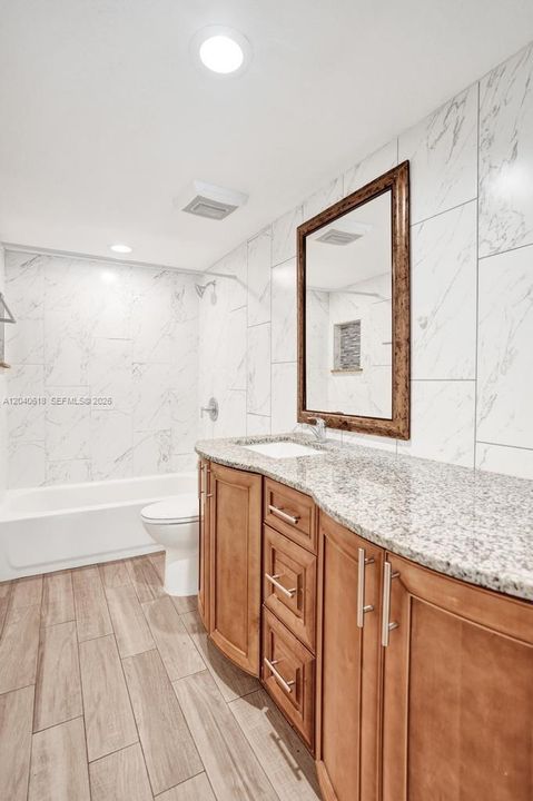 For Rent: $2,100 (2 beds, 2 baths, 1085 Square Feet)