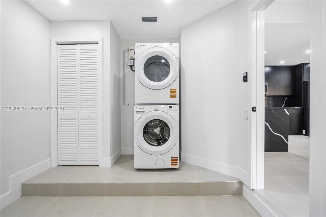 For Sale: $399,000 (2 beds, 2 baths, 0 Square Feet)