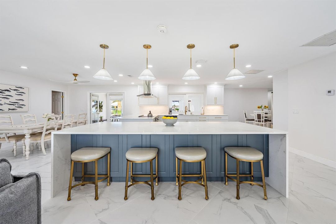 oversized kitchen island